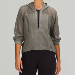 Lululemon Relaxed Fit Mesh Jacket Grey Sage